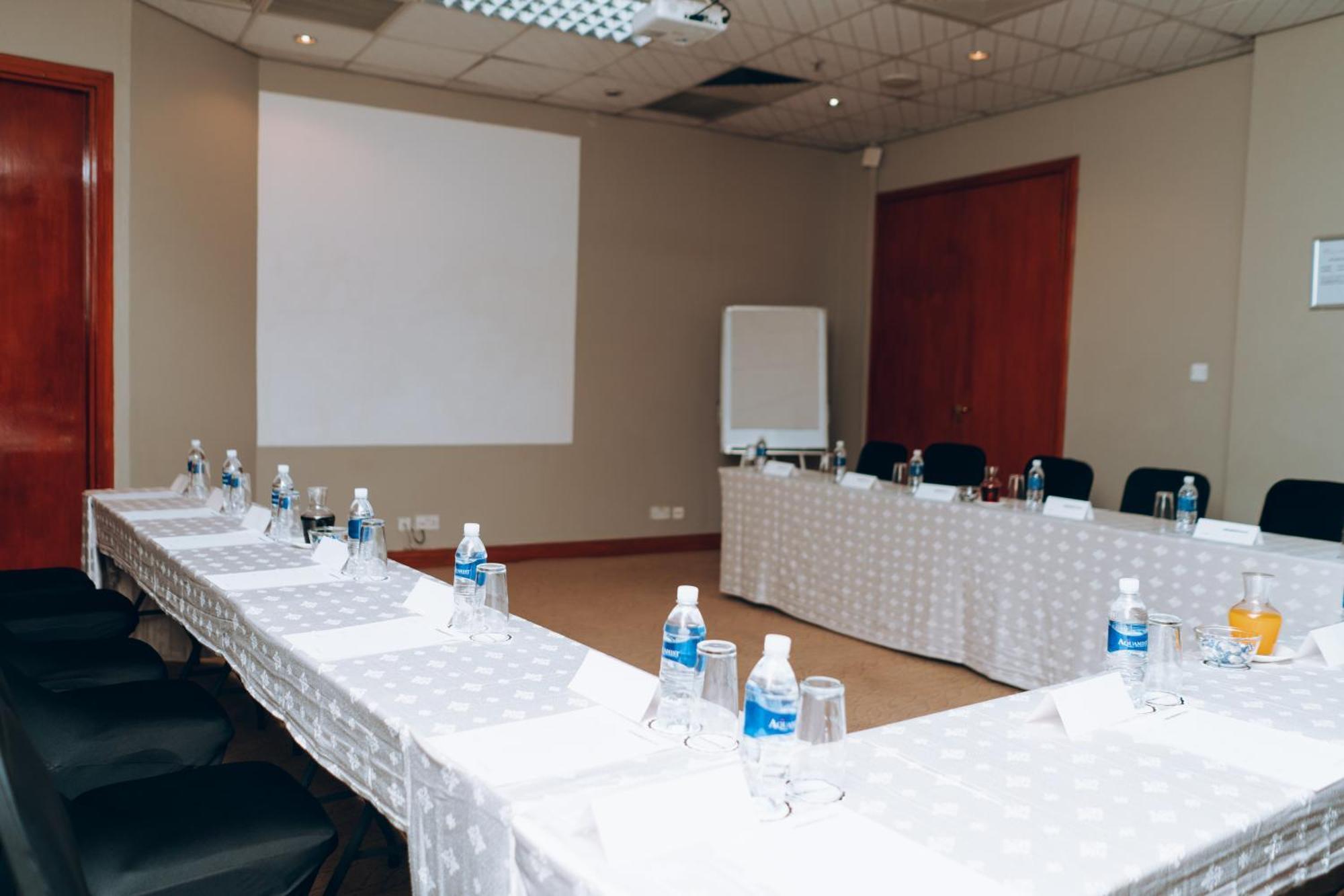 Monomotapa Otel Harare Dış mekan fotoğraf